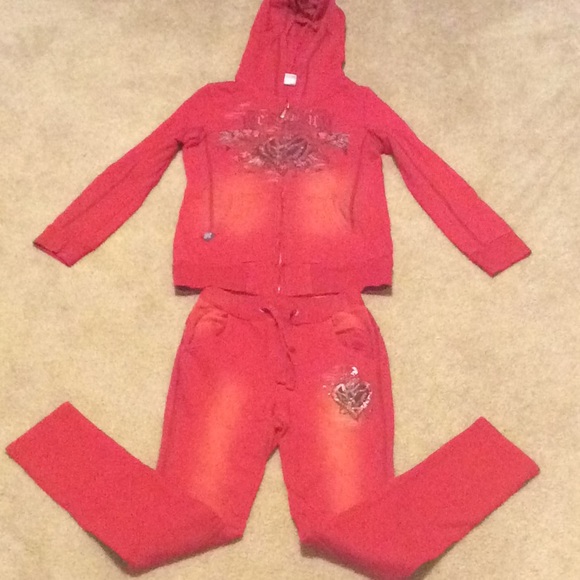 Matching set - Picture 1 of 7